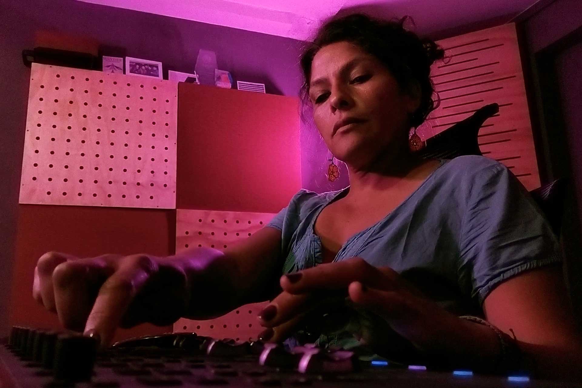 ESTUDIO SÓNICA FILMS - ROMINA CANO